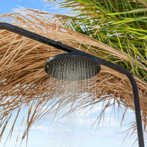 Outside rainshower Outside rainshower